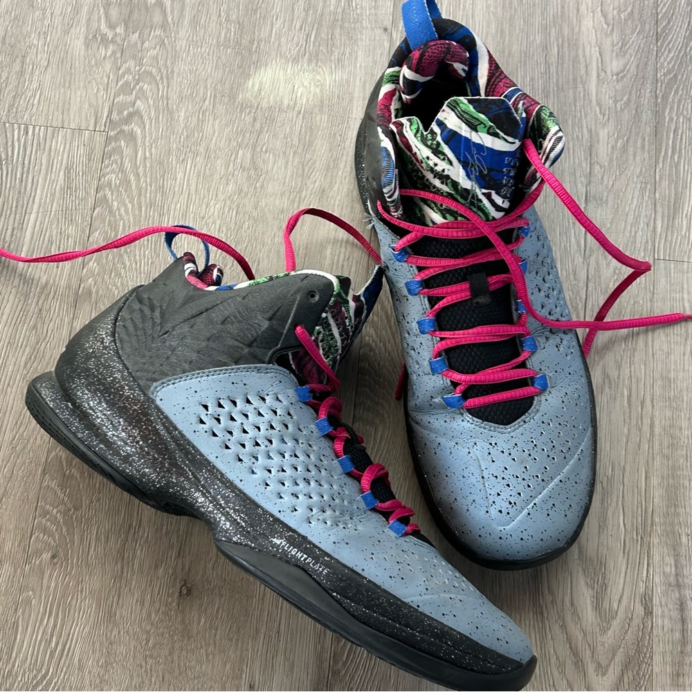 Air Jordan Melo M11 Concrete Island Rare Retro OG VTG Vintage MJ